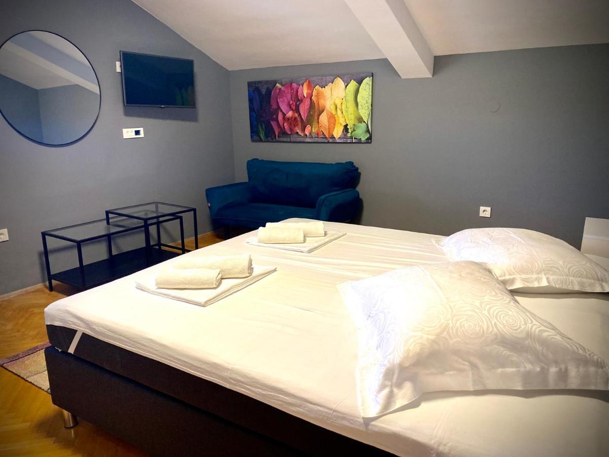 Apartements And Rooms Next To The Sea - Belveder Rab Supetarska Draga Ngoại thất bức ảnh