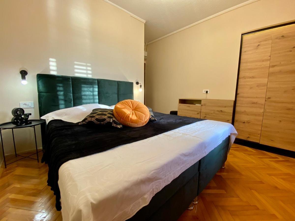 Apartements And Rooms Next To The Sea - Belveder Rab Supetarska Draga Ngoại thất bức ảnh