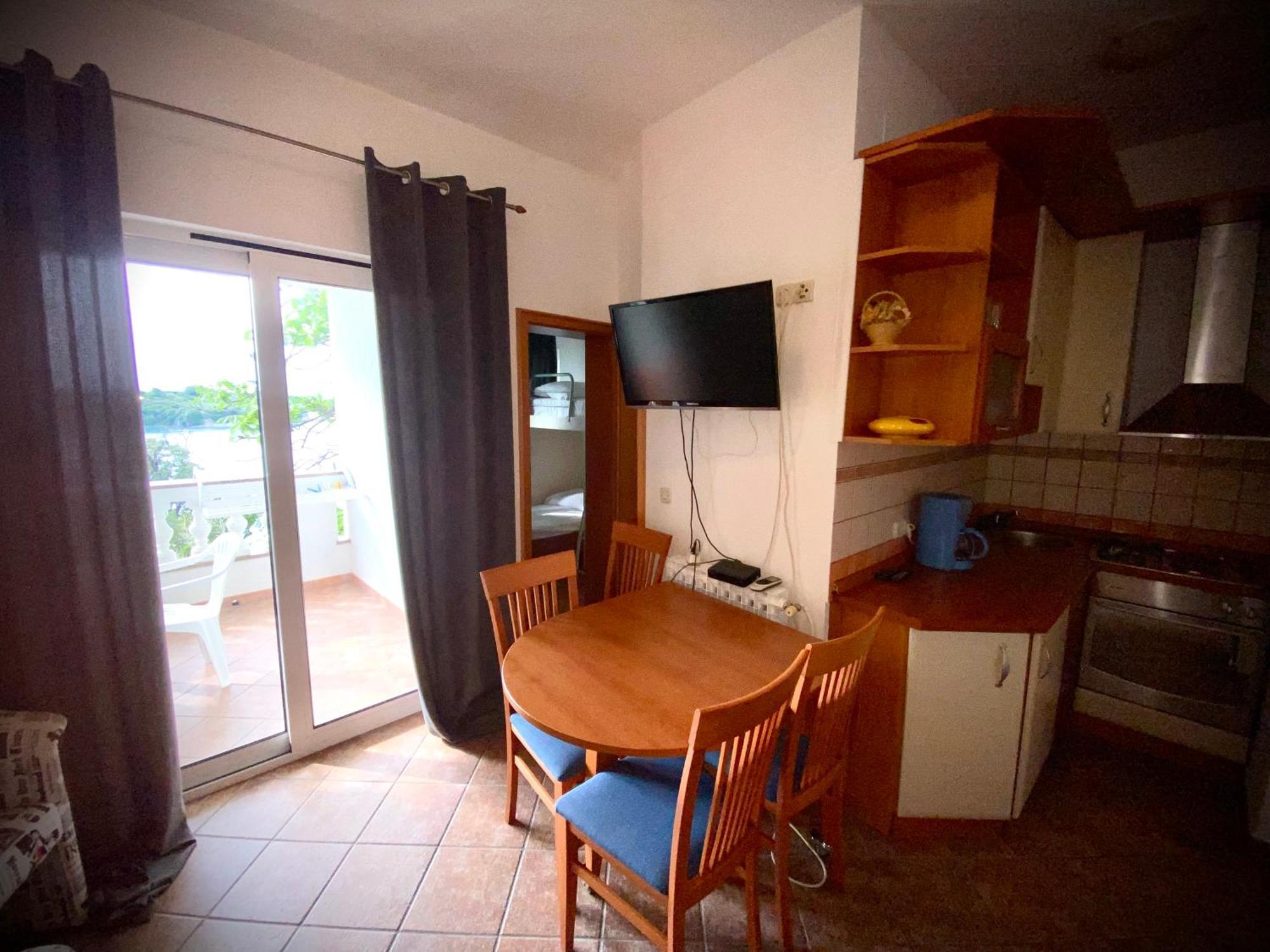 Apartements And Rooms Next To The Sea - Belveder Rab Supetarska Draga Ngoại thất bức ảnh